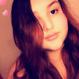 Meet your Posher, Hayley